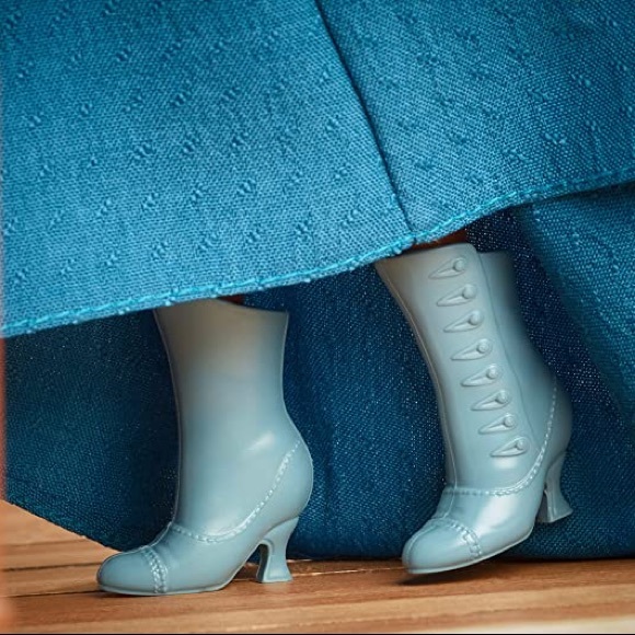 Madam C J Walker Inspiring  Woman Barbie Doll - Picture 6 of 15